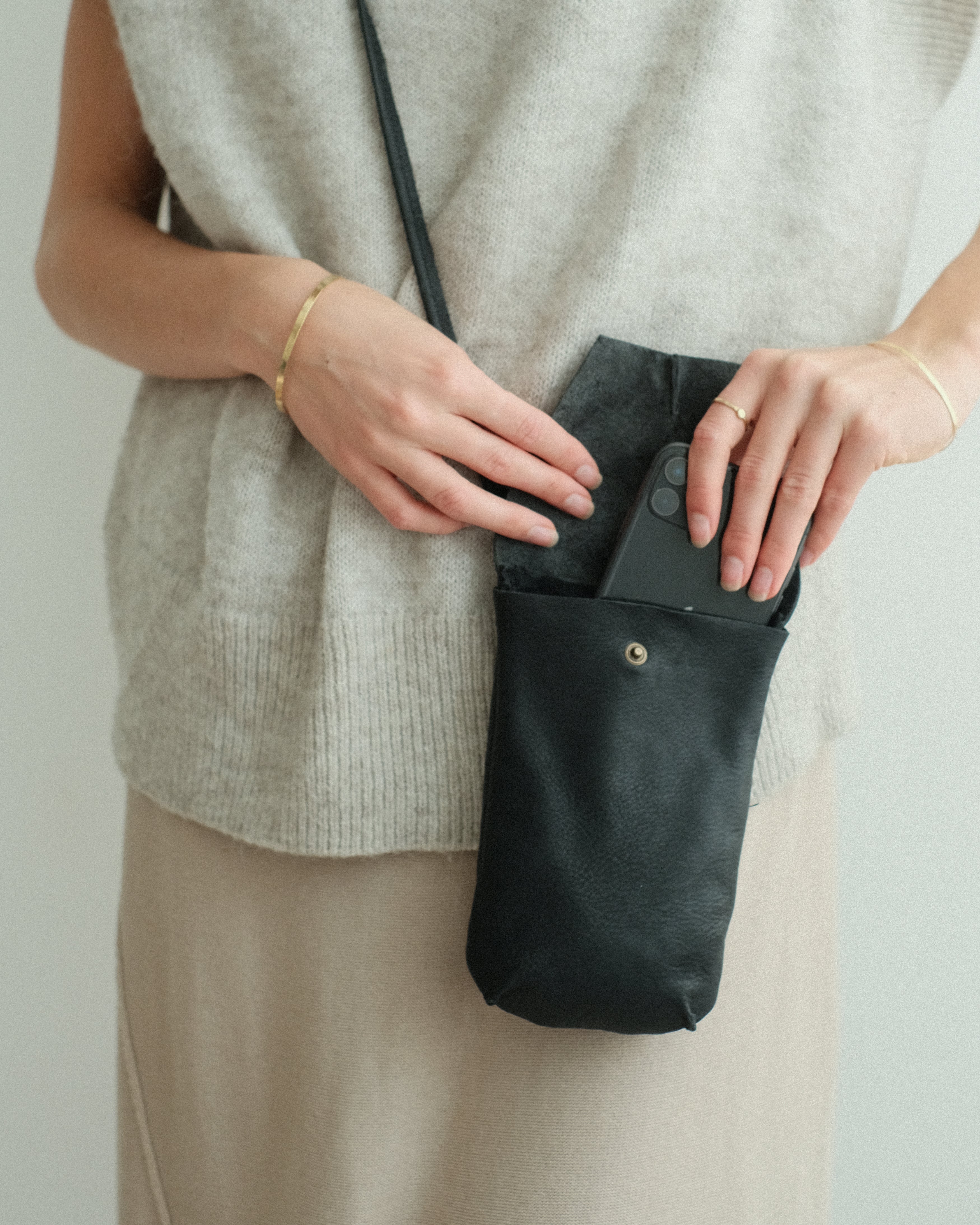 LILLY - black