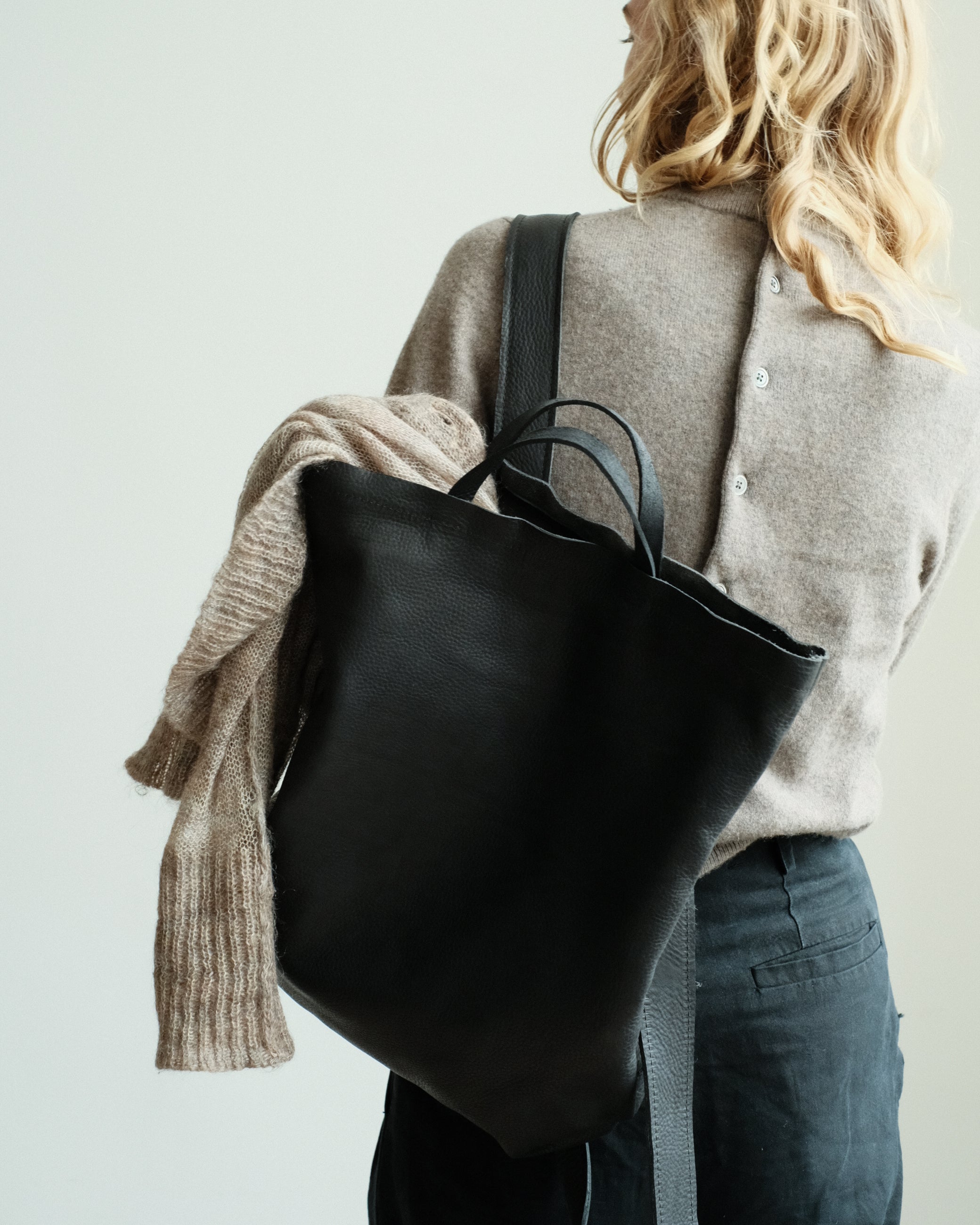 BACKPACK - black