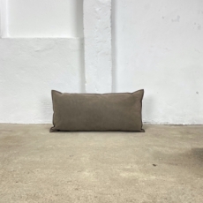 Cushion dark taupe 80x40